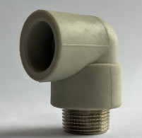 Поліпропіленовий кутник 32х3/4зв.