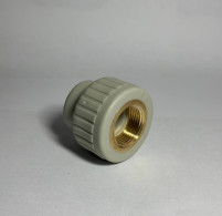 Поліпропіленова Муфта 20х3/4вн.